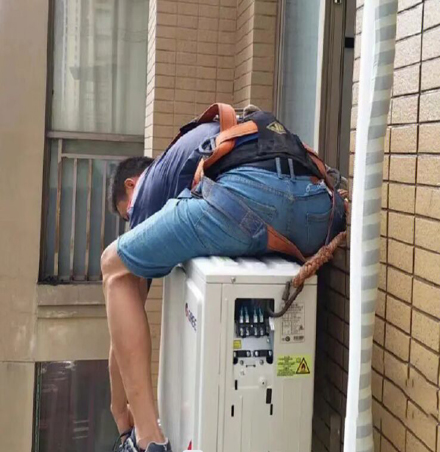 济宁空调移机